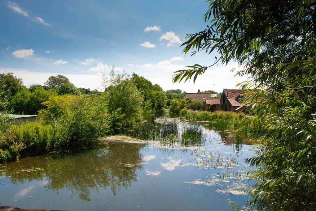 The Old Monkey, A Quirky Bolthole On The Edge Of A Historic Market Town * Hadleigh (Suffolk)